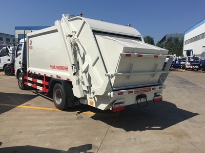 東風(fēng)3方壓縮垃圾車(chē)及福田垃圾車(chē)價(jià)格與物流解析